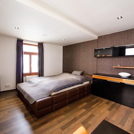Aplend City Apartments Na Vrsku براتسيلافا المظهر الخارجي الصورة