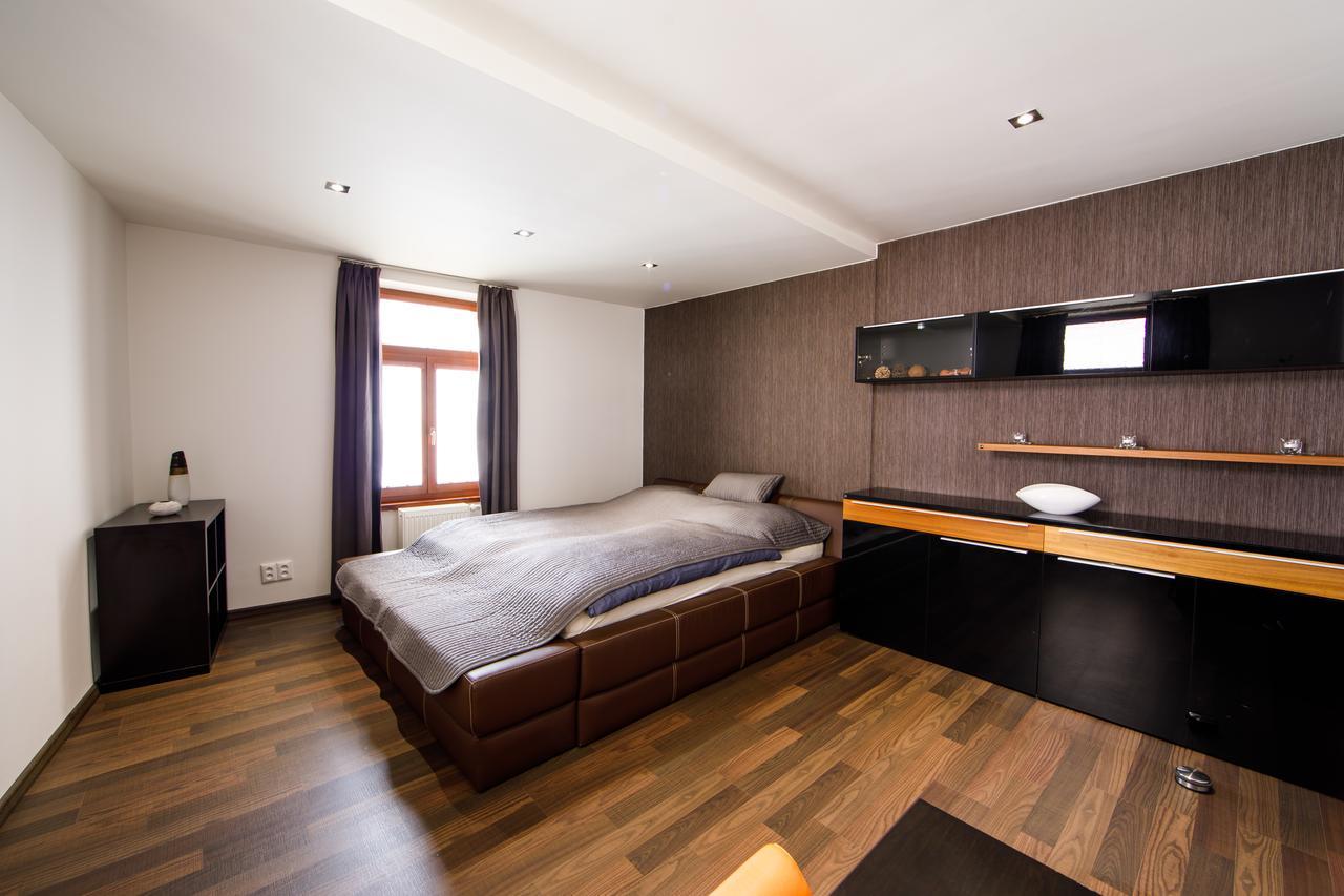 Aplend City Apartments Na Vrsku براتسيلافا المظهر الخارجي الصورة