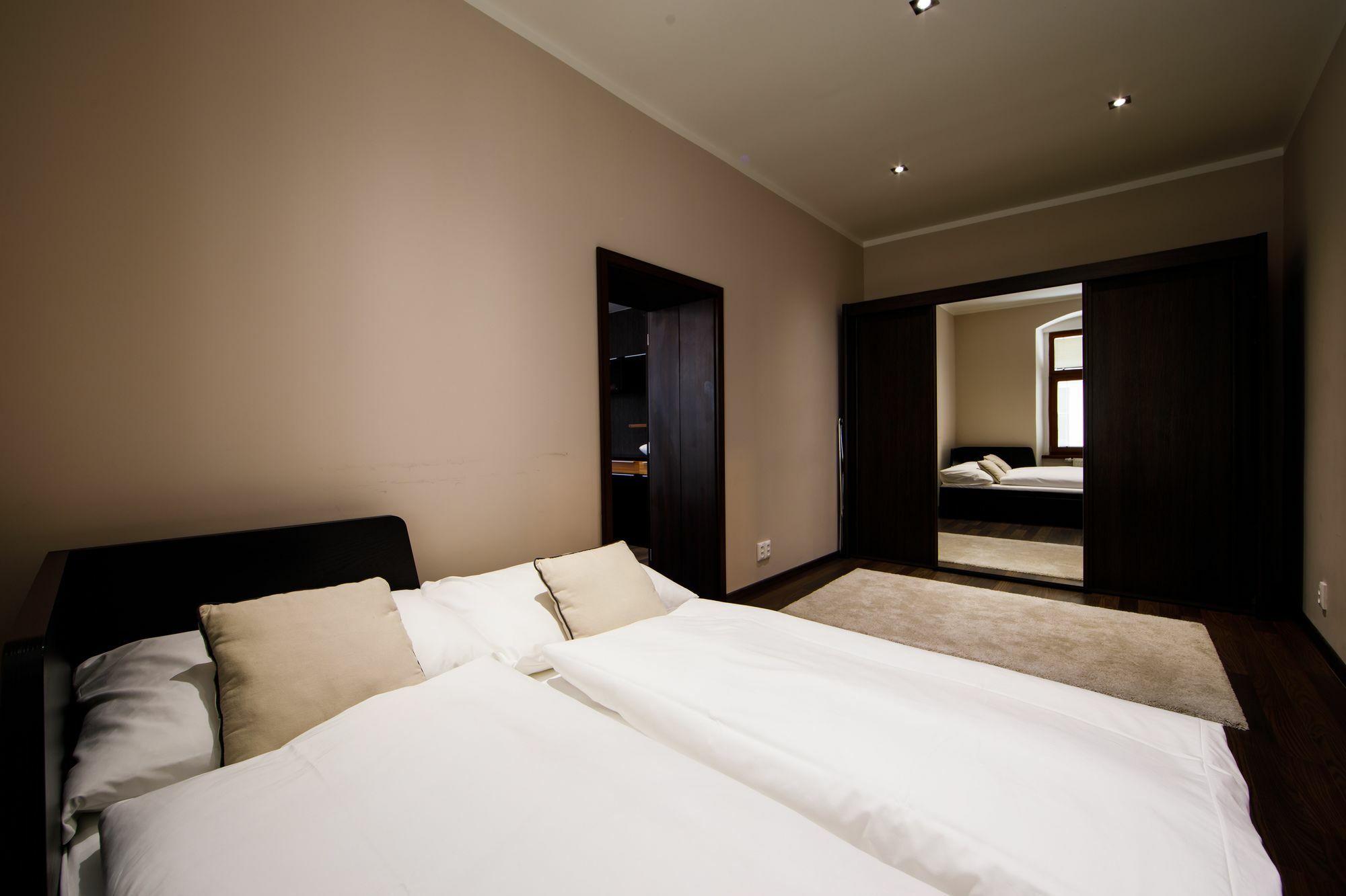 Aplend City Apartments Na Vrsku براتسيلافا المظهر الخارجي الصورة